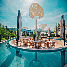 Velour Hotel & Restaurant Spa